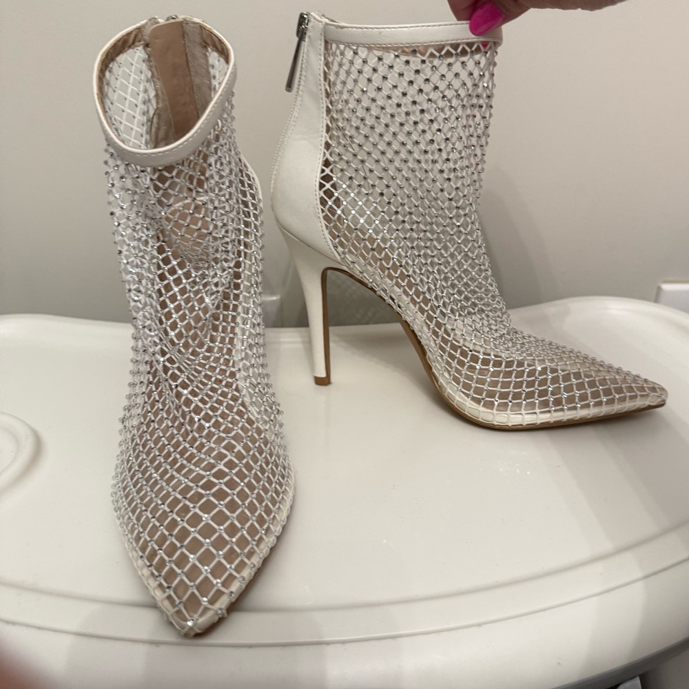 Pre-owned Charles by Charles David Crystal Mesh Ankle Booties